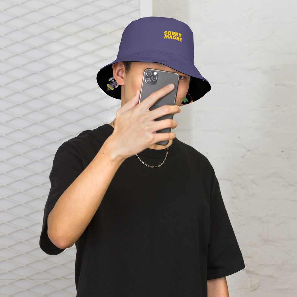 SorryMadre | Reversible bucket hat