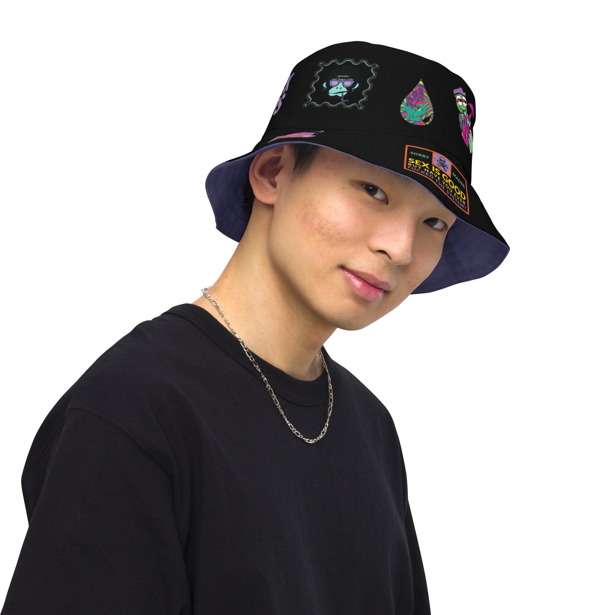 SorryMadre | Reversible bucket hat
